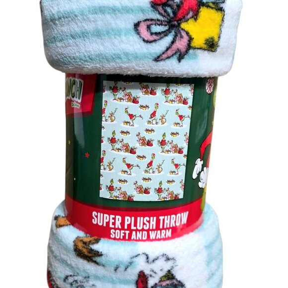 New Grinch Plush Kids Throw Blanket Max Dog Cindy Lou Holiday Christmas Gift - Picture 11 of 11